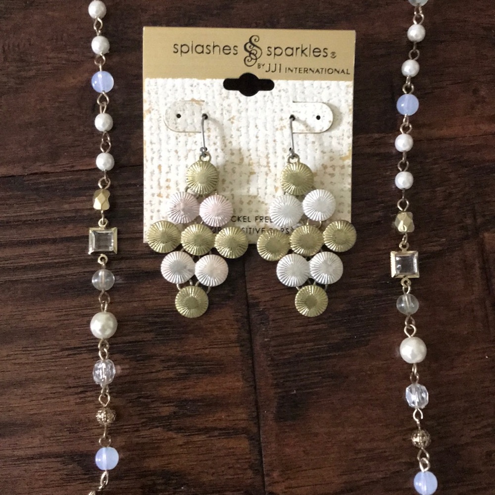 Silver & gold tone earrings & gold tone necklace
